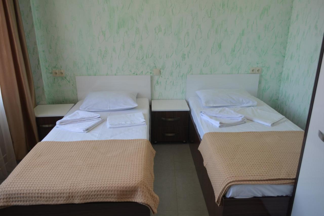 Hotel Niks Makhinjauri Εξωτερικό φωτογραφία