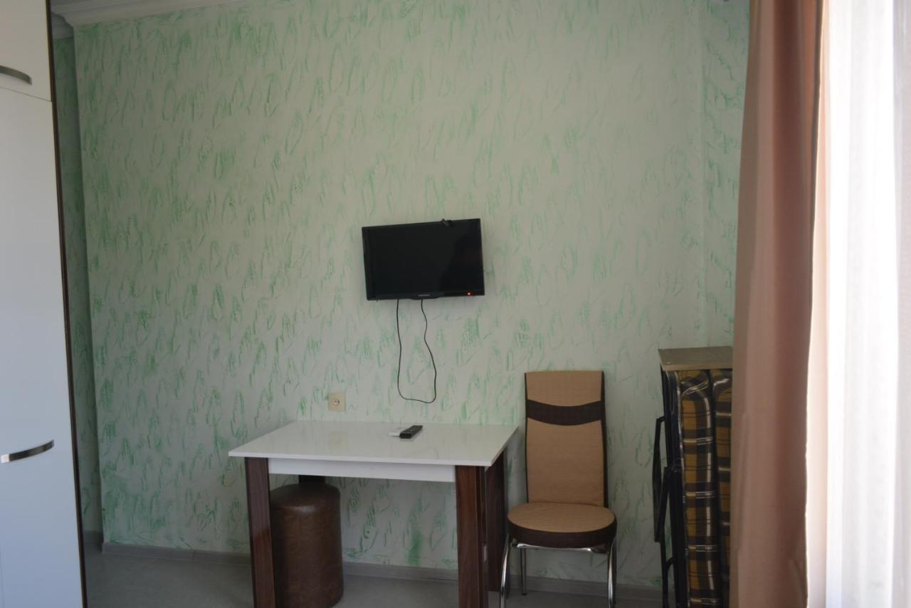 Hotel Niks Makhinjauri Εξωτερικό φωτογραφία