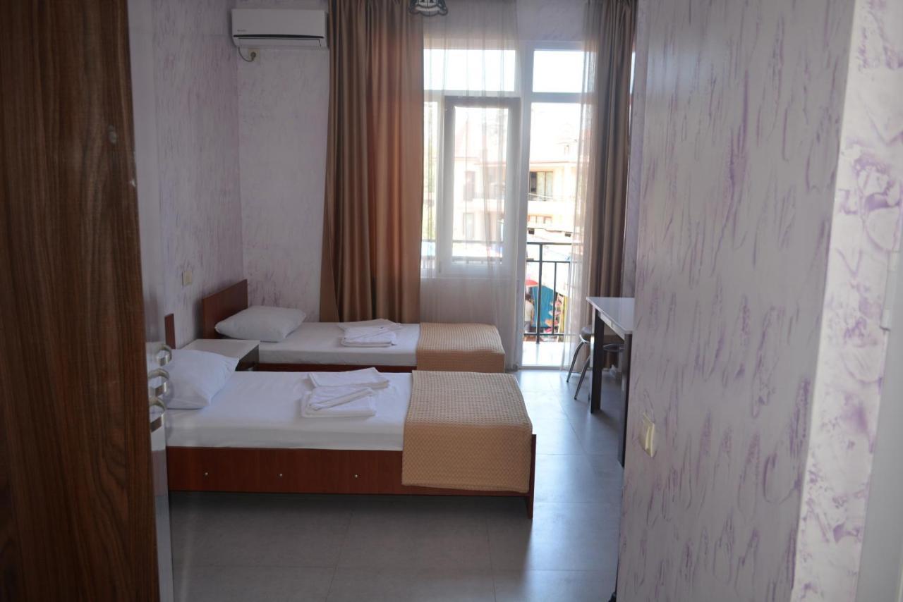 Hotel Niks Makhinjauri Εξωτερικό φωτογραφία