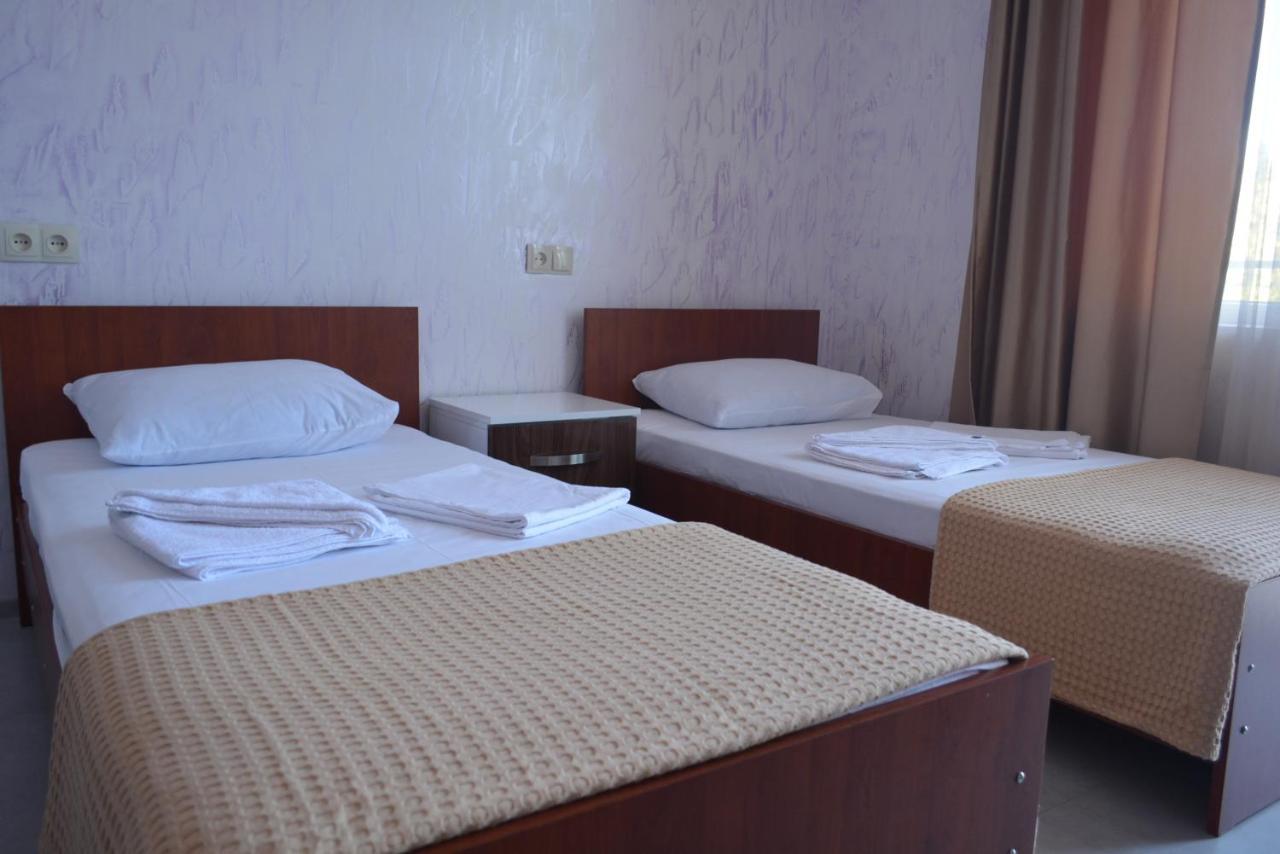 Hotel Niks Makhinjauri Εξωτερικό φωτογραφία